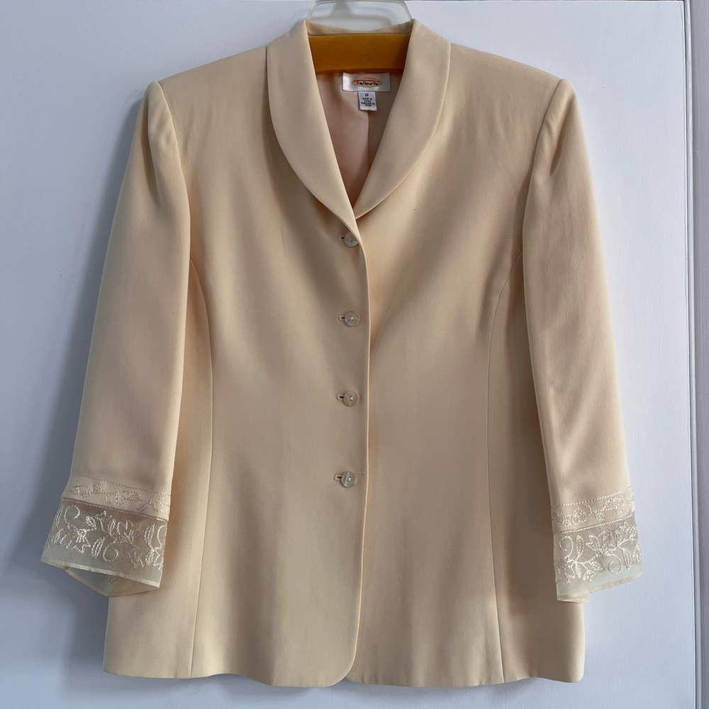 Talbots Ladies Suit - Skirt and Jacket cream/pale yellow EUC